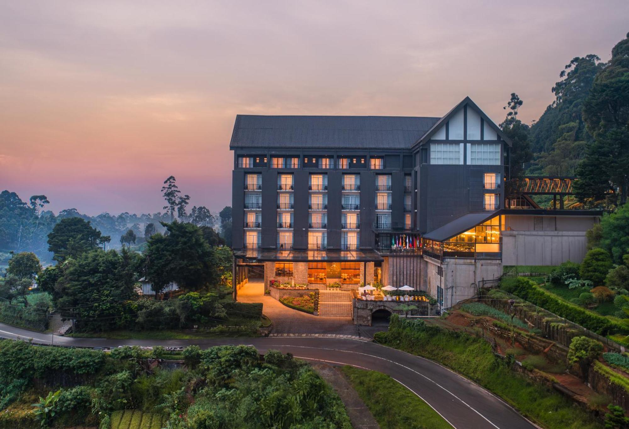 The Golden Ridge Hotel Nuwara Eliya Bagian luar foto